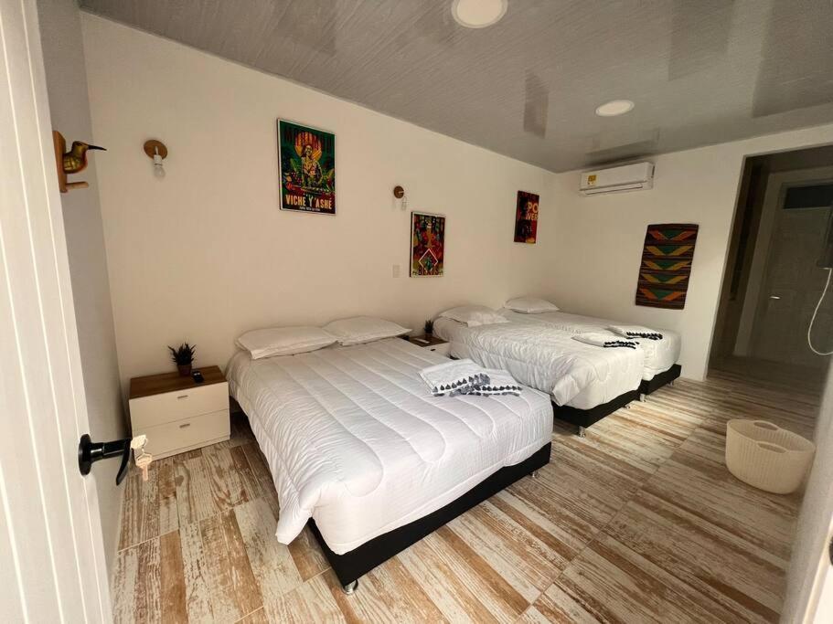 Nueva En San Antonio Cali, La Casa De Tona Villa Eksteriør bilde