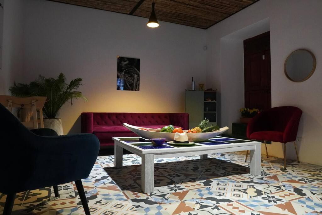 Nueva En San Antonio Cali, La Casa De Tona Villa Eksteriør bilde