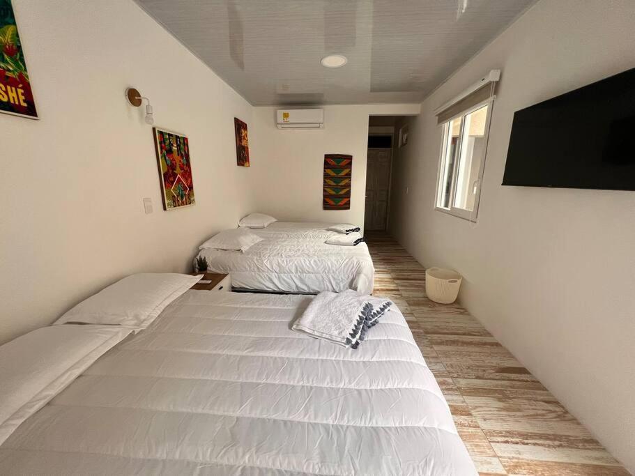 Nueva En San Antonio Cali, La Casa De Tona Villa Eksteriør bilde