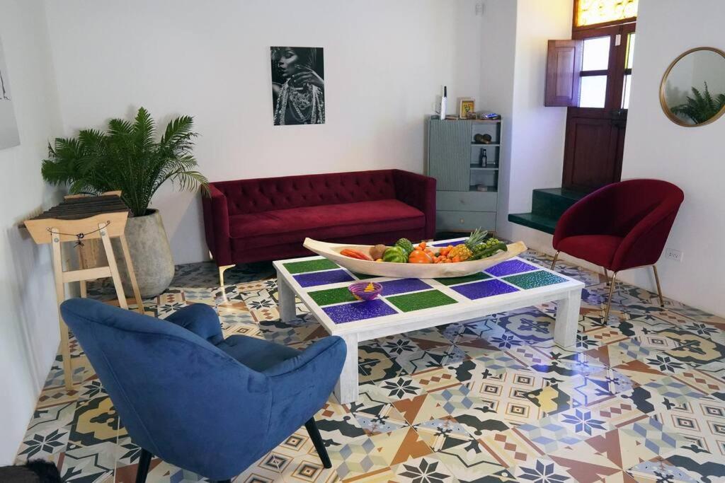 Nueva En San Antonio Cali, La Casa De Tona Villa Eksteriør bilde